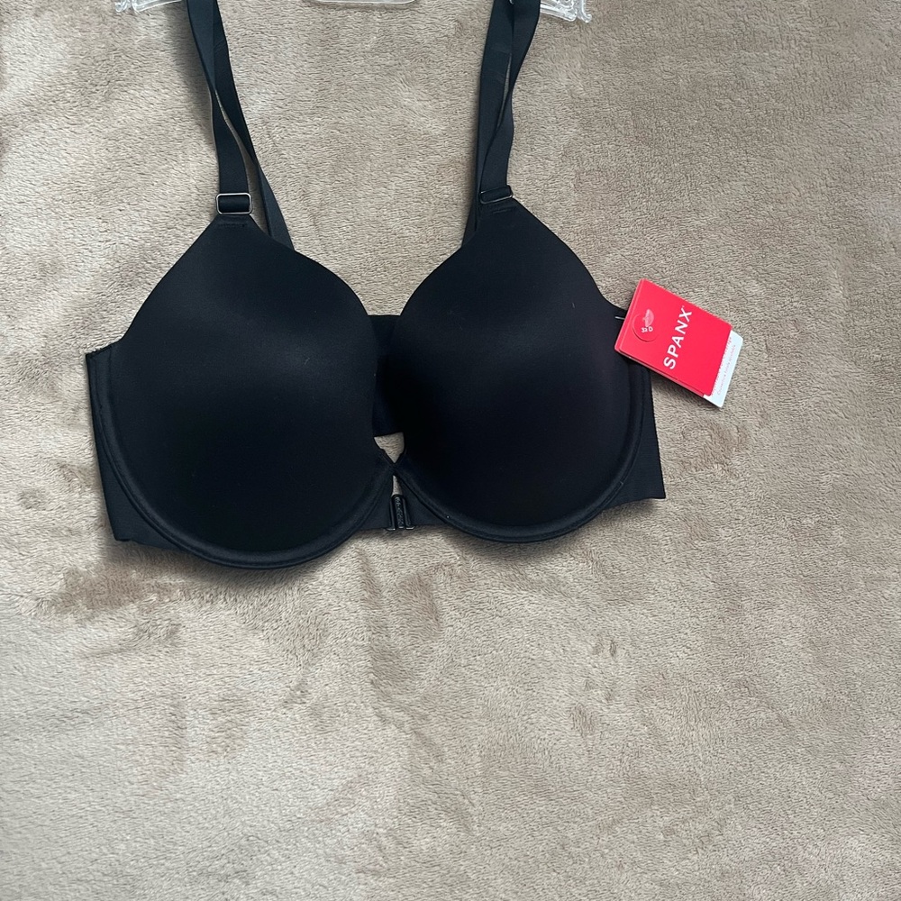 SPANX Black Full-Coverage Bra